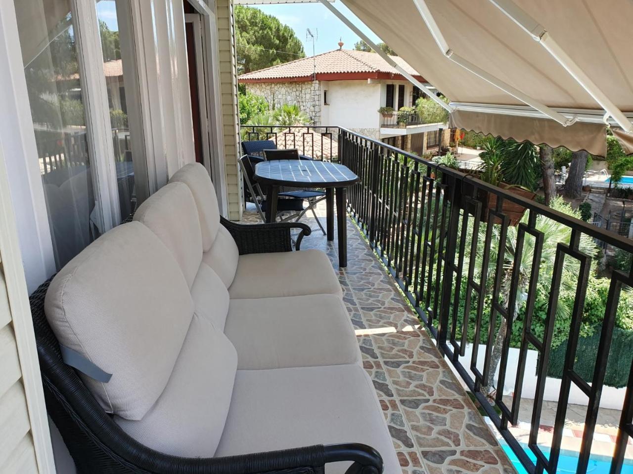 Villa Porta Caeli Tarragona Buitenkant foto